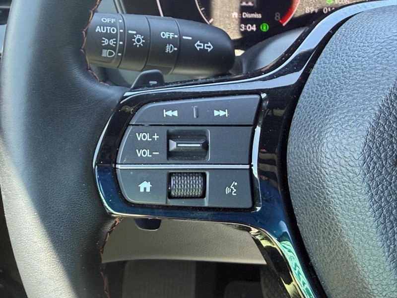 Honda Pilot Vehicle Full-screen Gallery Image 12