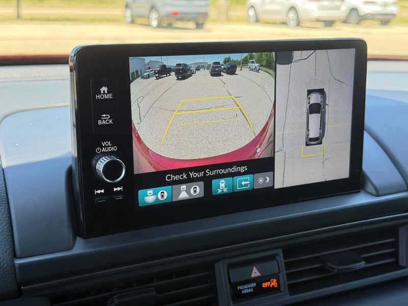 Honda Pilot Vehicle Full-screen Gallery Image 15