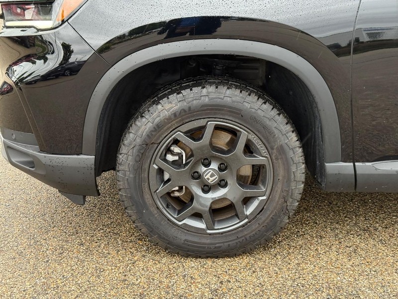 Honda Pilot Vehicle Full-screen Gallery Image 06
