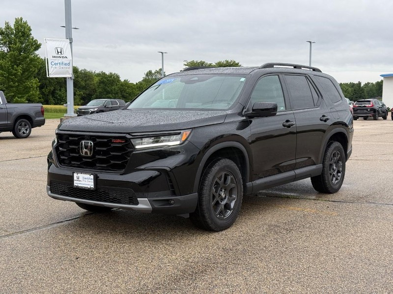 Honda Pilot Vehicle Full-screen Gallery Image 07