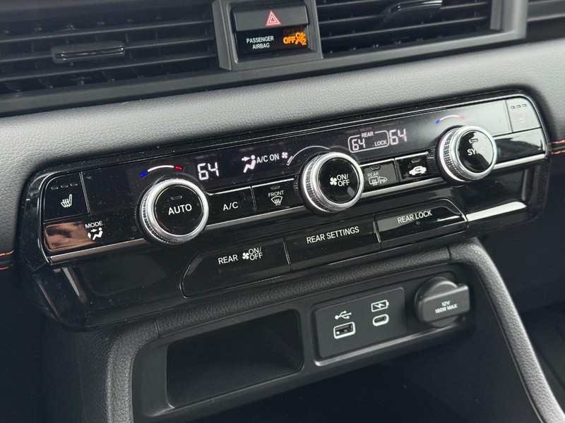 Honda Pilot Vehicle Full-screen Gallery Image 19