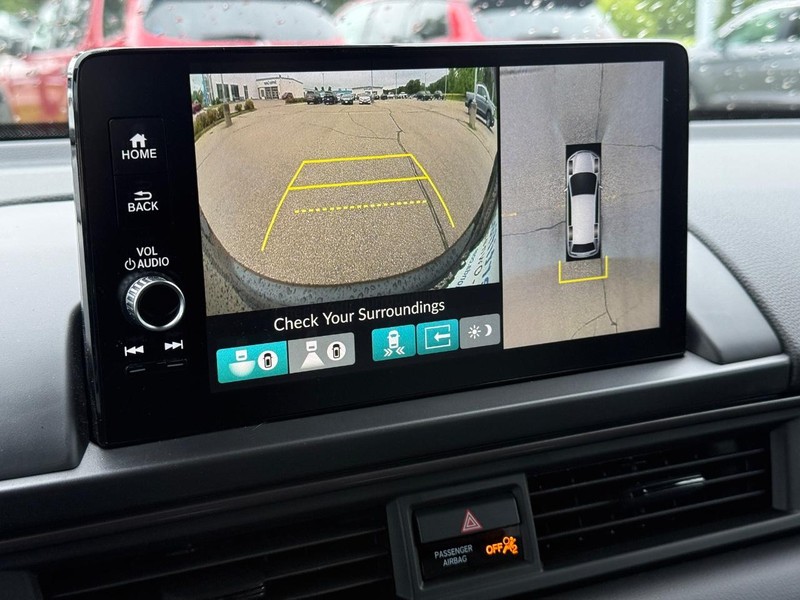 Honda Pilot Vehicle Full-screen Gallery Image 20
