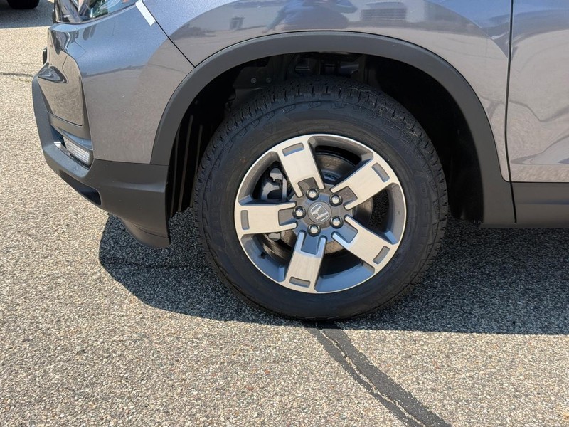 Honda Ridgeline Vehicle Image 6