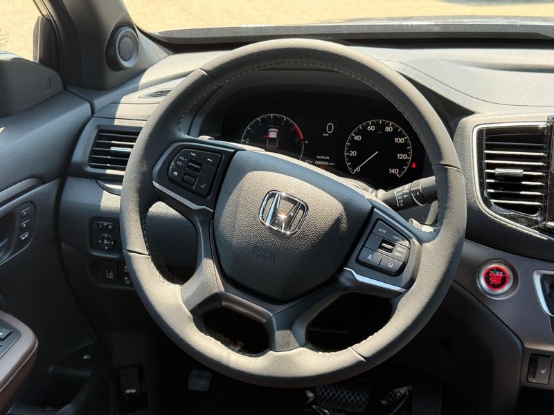 Honda Ridgeline Vehicle Image 13