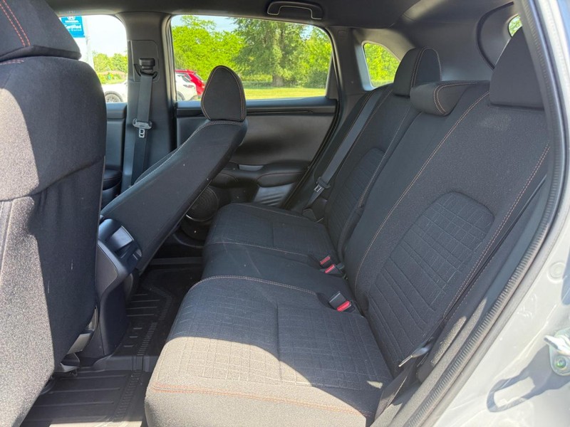 Honda HR-V Vehicle Image 9