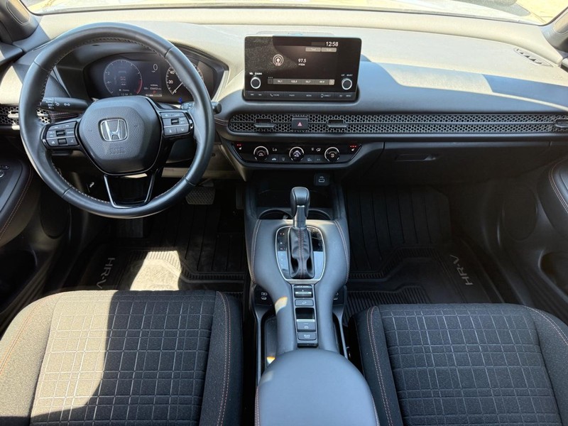 Honda HR-V Vehicle Image 10