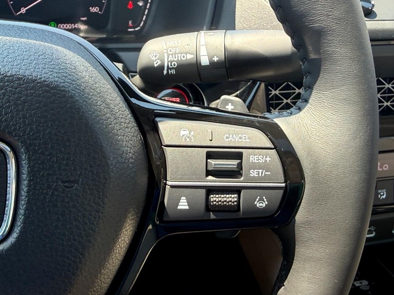 Honda Accord Hybrid Vehicle Image 16