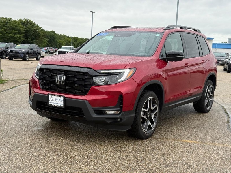 Honda Passport Vehicle Full-screen Gallery Image 07