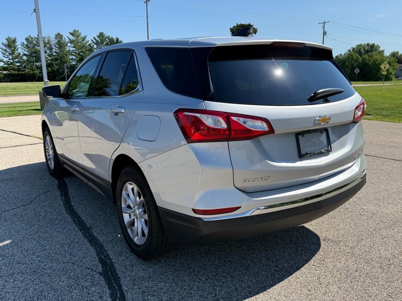 Chevrolet Equinox Vehicle Full-screen Gallery Image 06