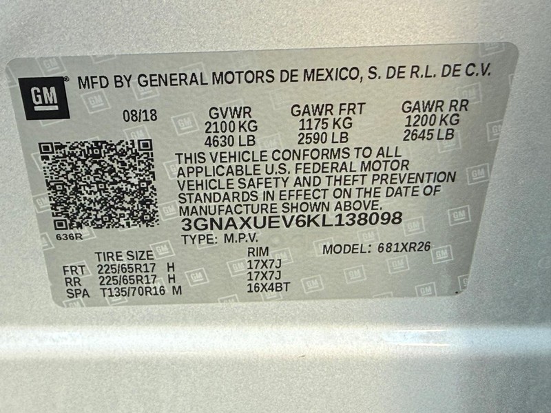 Chevrolet Equinox Vehicle Full-screen Gallery Image 22
