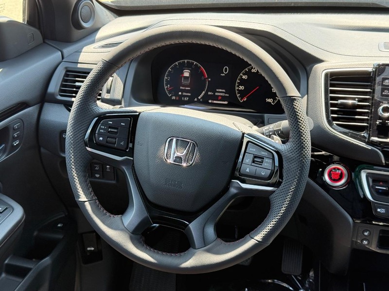 Honda Ridgeline Vehicle Image 13