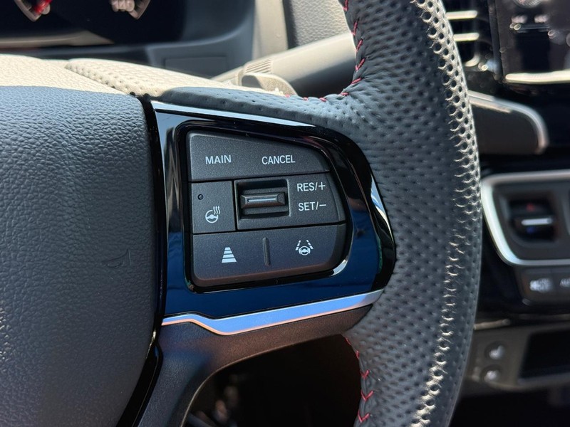 Honda Ridgeline Vehicle Image 16