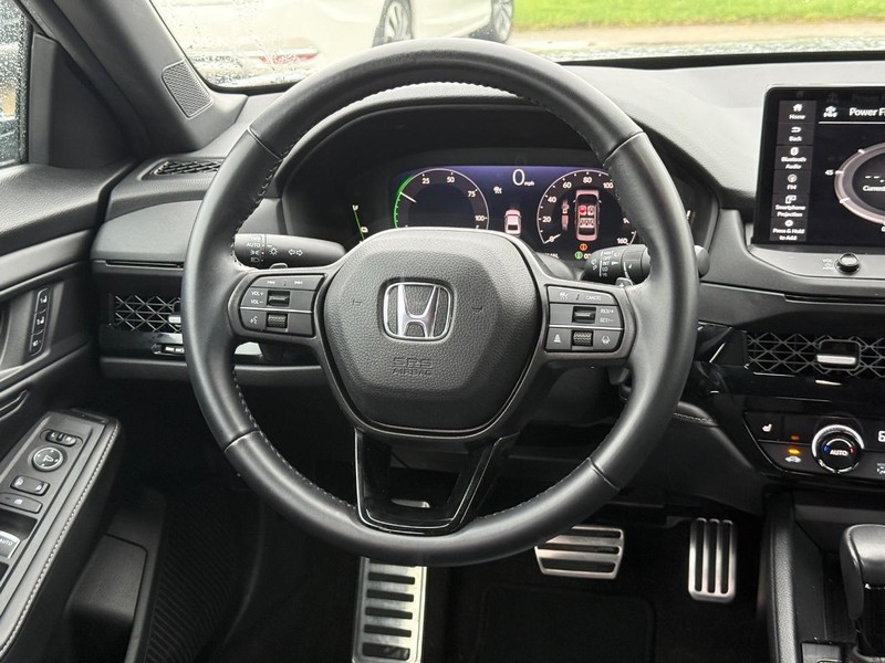 Honda Accord Hybrid Vehicle Image 13