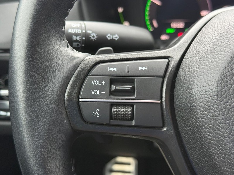 Honda Accord Hybrid Vehicle Image 15