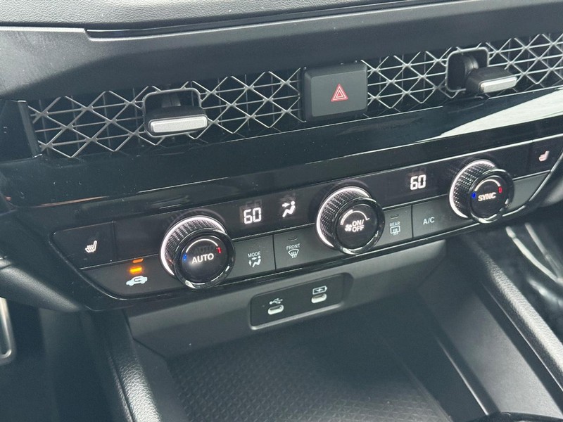 Honda Accord Hybrid Vehicle Image 19