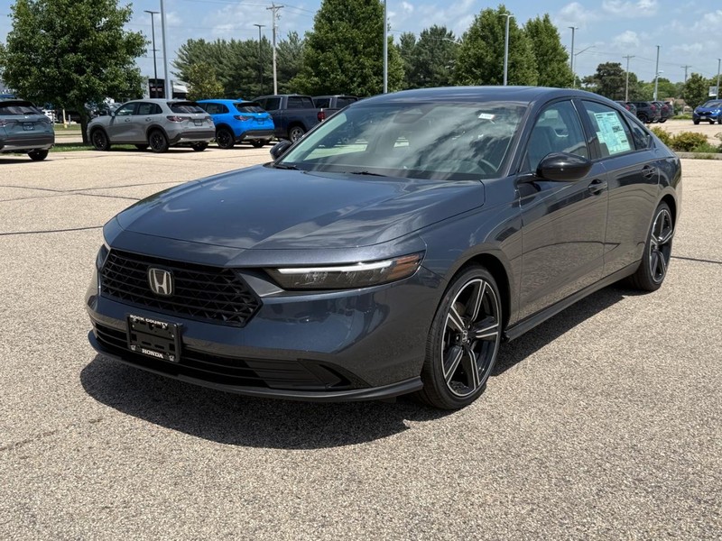 Honda Accord Sedan Vehicle Image 7