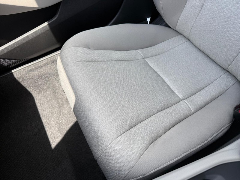 Honda Accord Sedan Vehicle Image 20