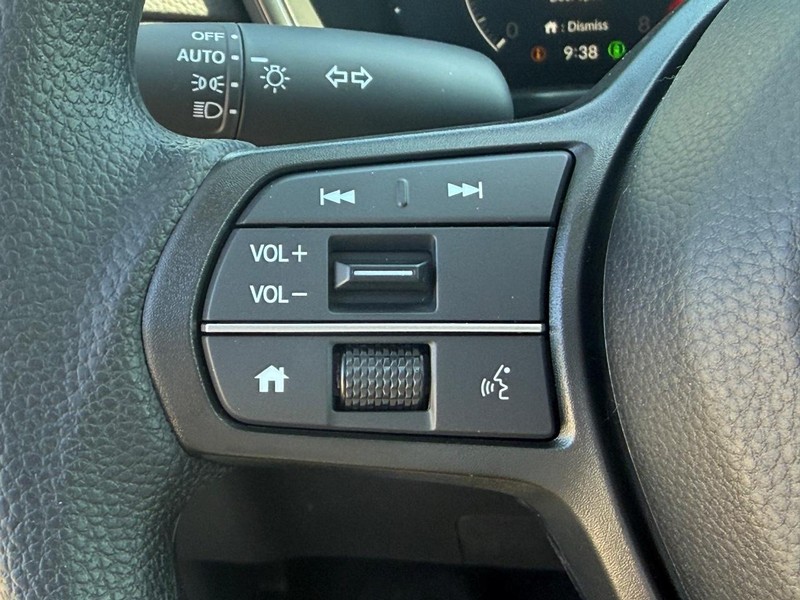 Honda CR-V Vehicle Image 11