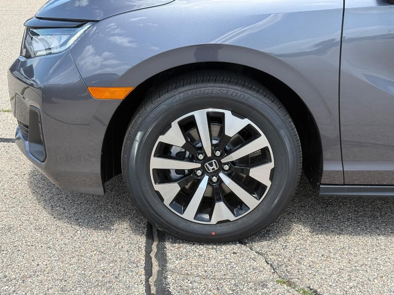 Honda Odyssey Vehicle Image 6