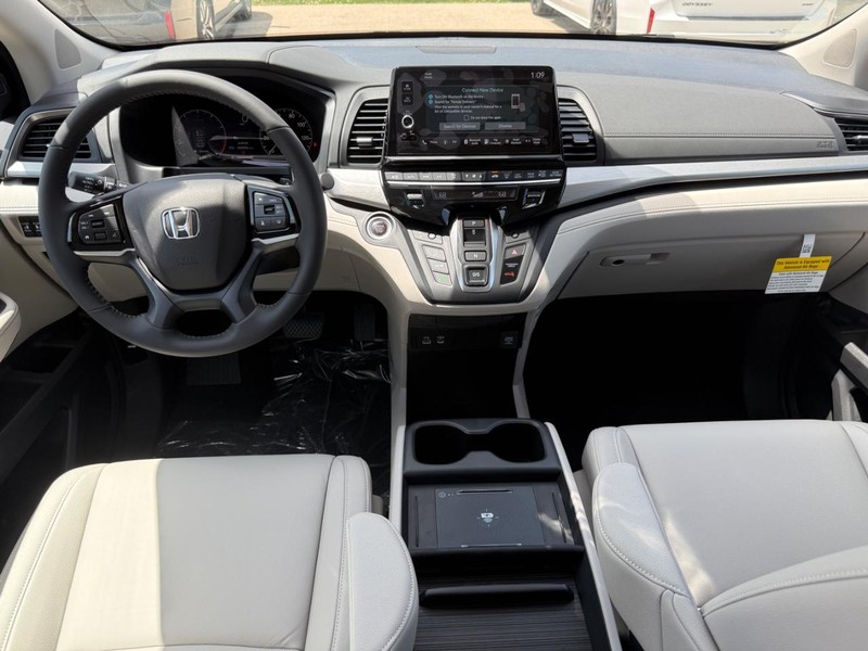 Honda Odyssey Vehicle Image 11