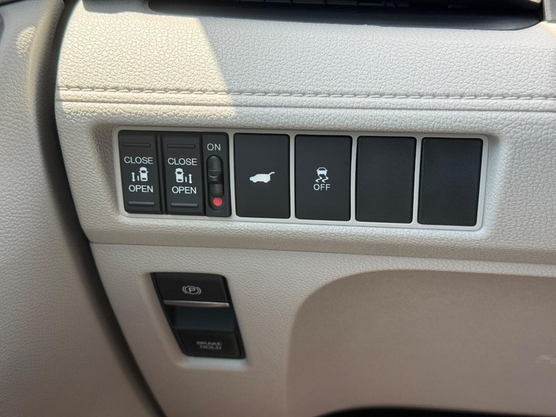 Honda Odyssey Vehicle Image 22