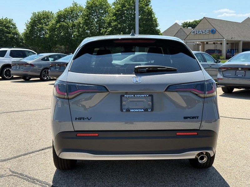 Honda HR-V Vehicle Image 4