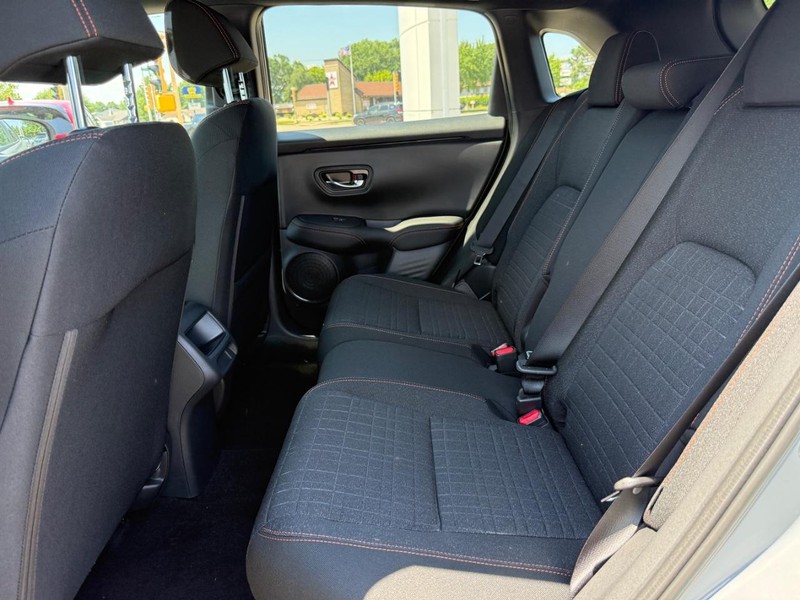 Honda HR-V Vehicle Image 9