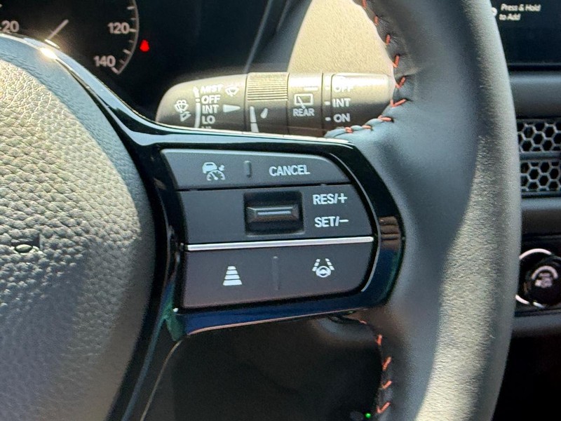 Honda HR-V Vehicle Image 16