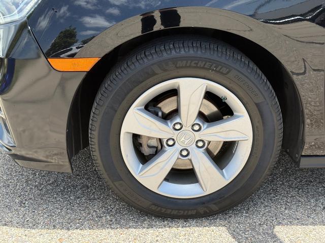 Honda Odyssey Vehicle Image 6