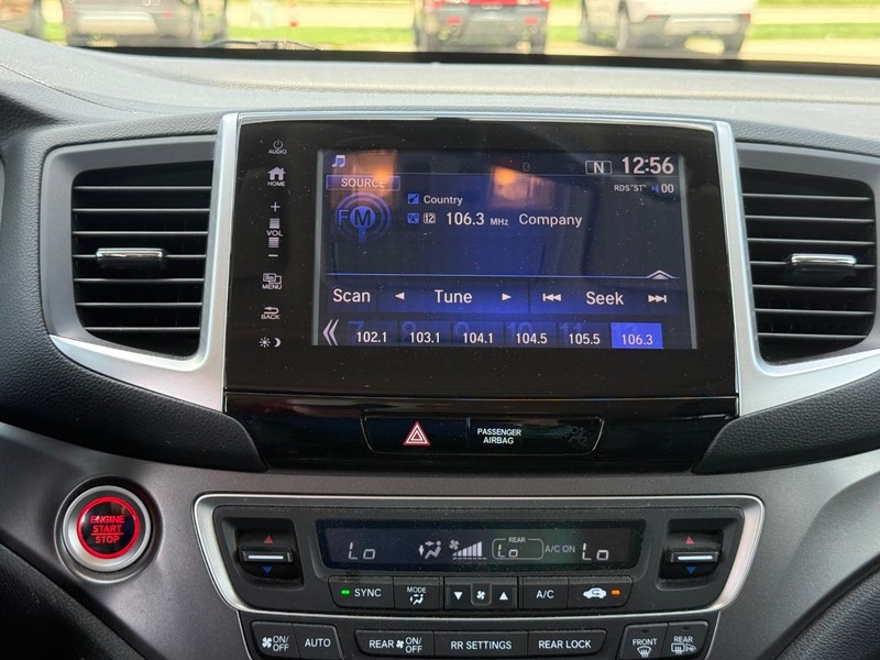 Honda Pilot Vehicle Image 12
