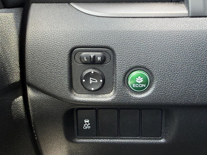 Honda Pilot Vehicle Image 22