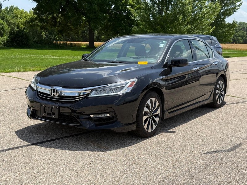 Honda Accord Hybrid Vehicle Image 7