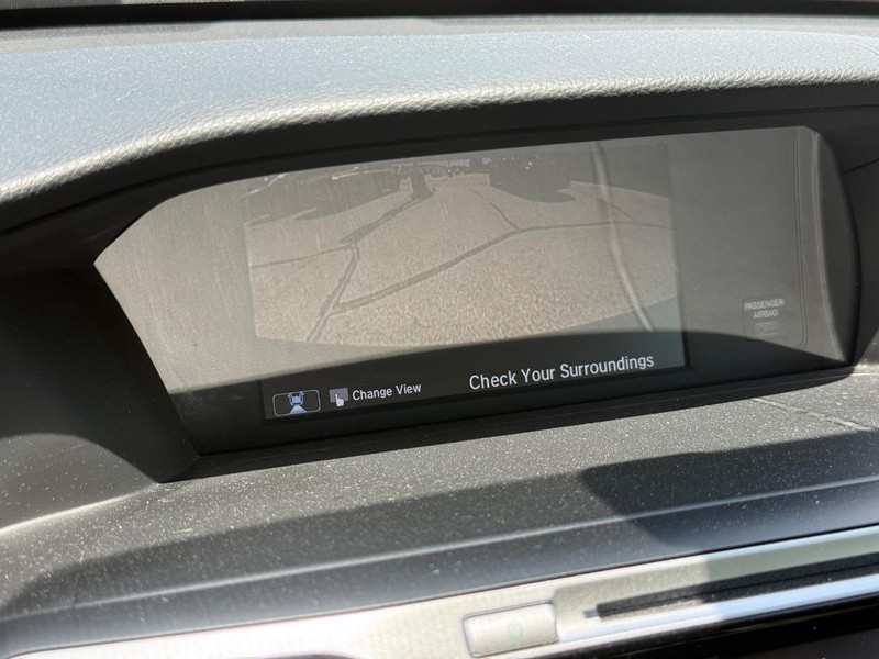 Honda Accord Hybrid Vehicle Image 18