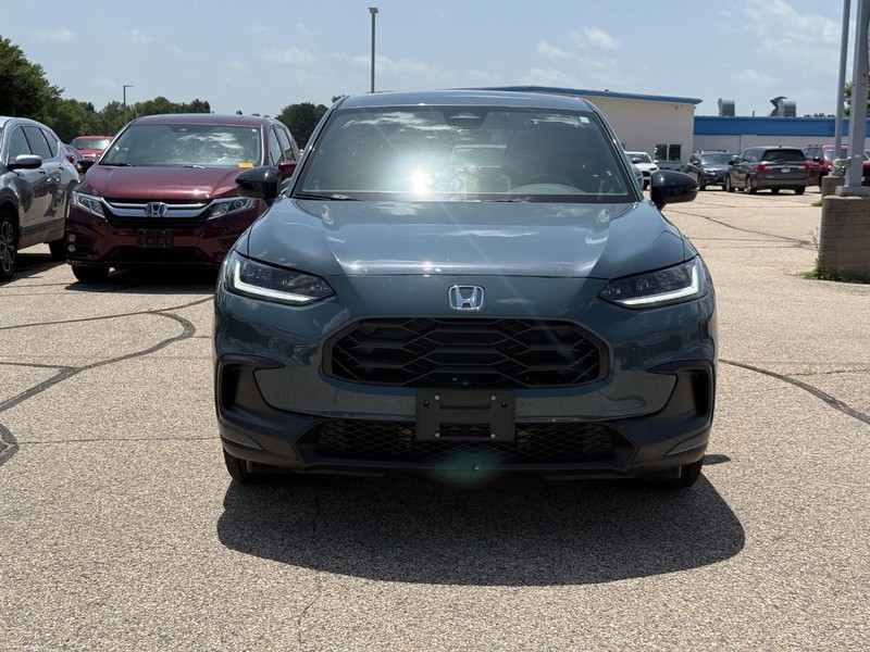 Honda HR-V Vehicle Image 8