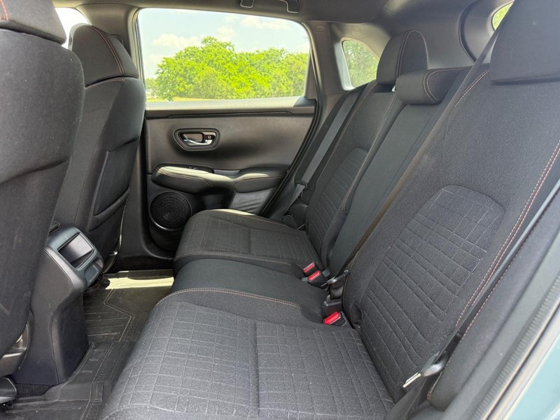 Honda HR-V Vehicle Image 9