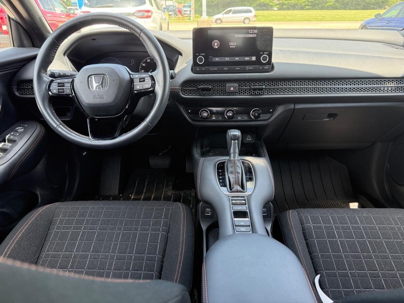 Honda HR-V Vehicle Image 10