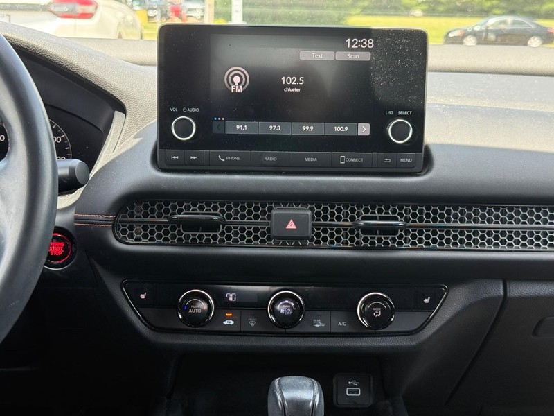 Honda HR-V Vehicle Image 11