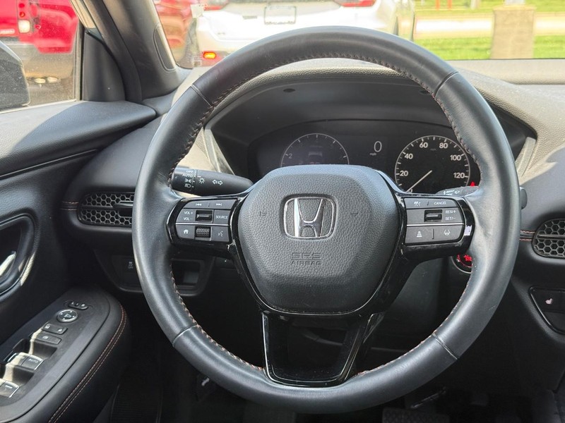 Honda HR-V Vehicle Image 13