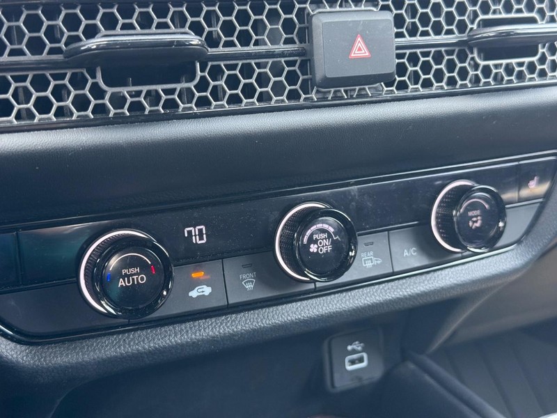 Honda HR-V Vehicle Image 19