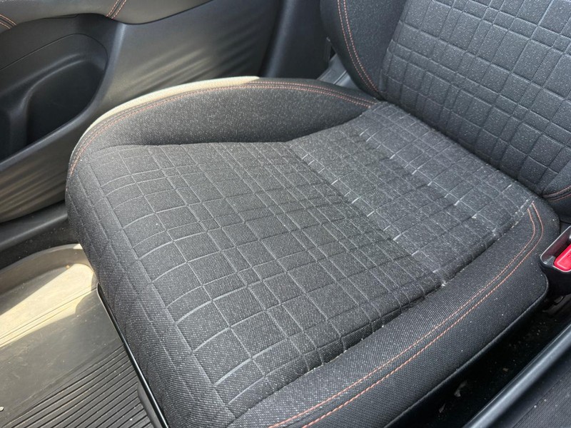 Honda HR-V Vehicle Image 20