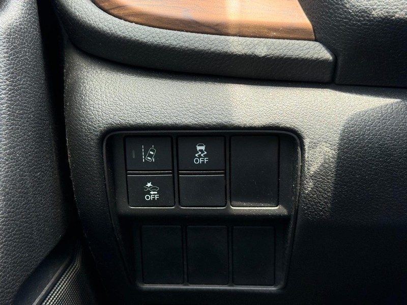 Honda CR-V Vehicle Image 22