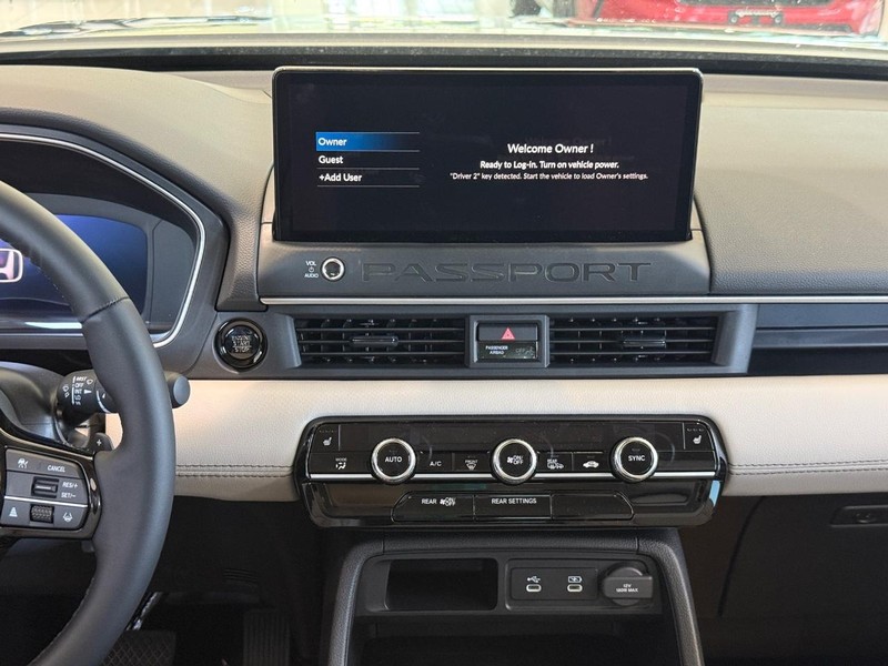 Honda Passport Vehicle Image 8