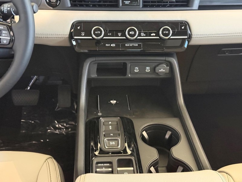 Honda Passport Vehicle Image 9