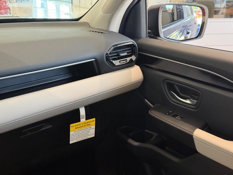 Honda Passport Vehicle Image 11