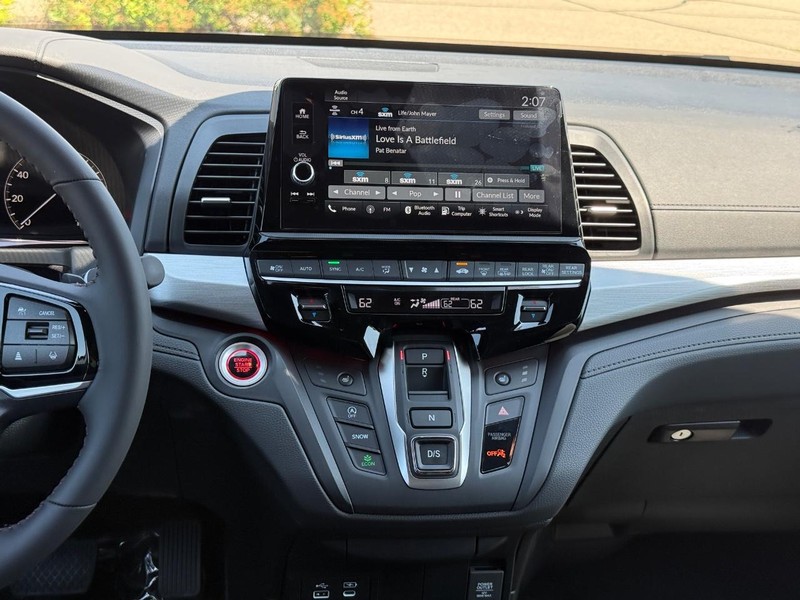Honda Odyssey Vehicle Image 12