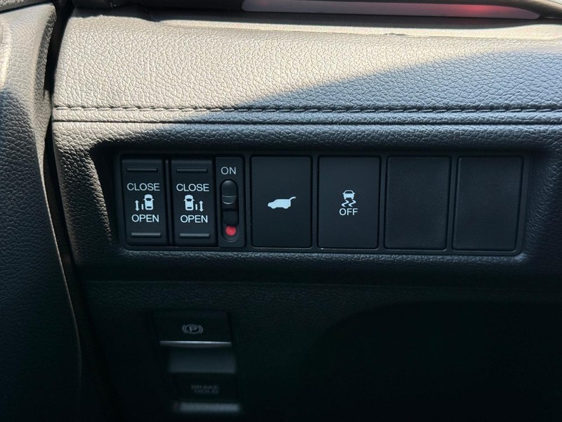Honda Odyssey Vehicle Image 22
