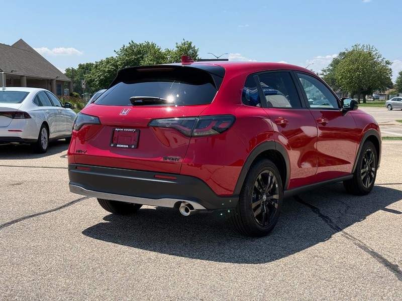 Honda HR-V Vehicle Image 3
