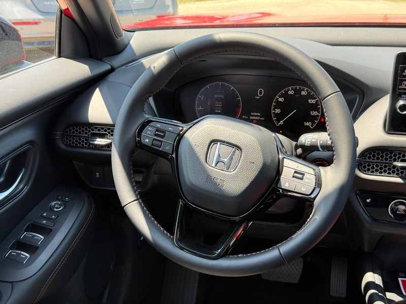 Honda HR-V Vehicle Image 13