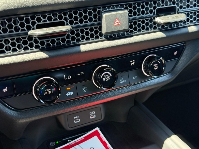 Honda HR-V Vehicle Image 19