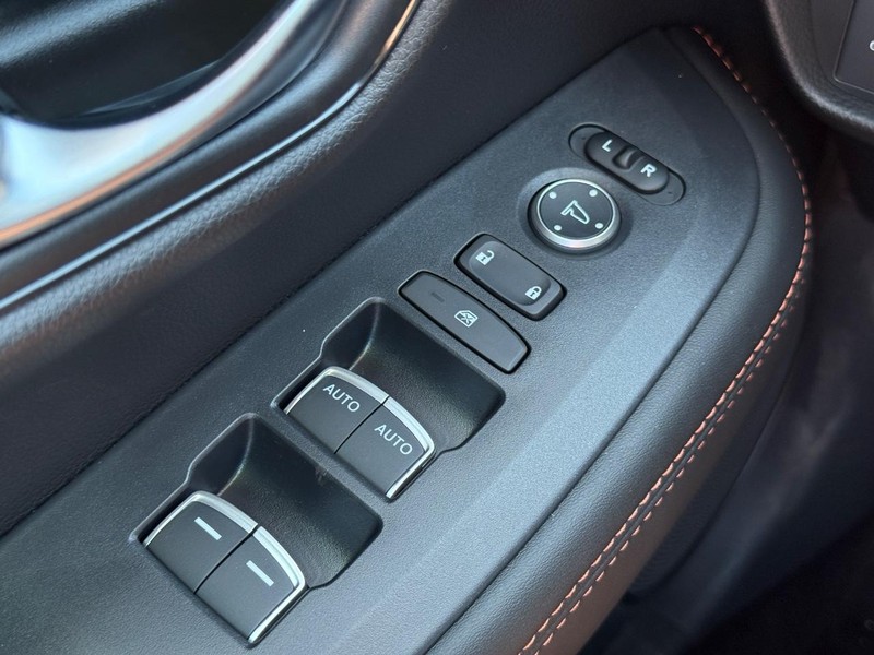 Honda HR-V Vehicle Image 21